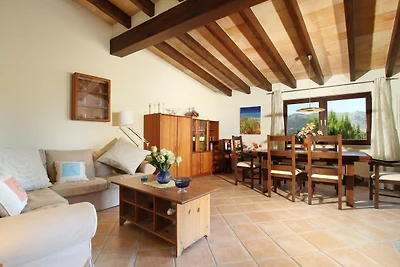 Mallorcanische Bergaussichtsvilla für 8...