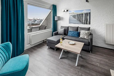Neu gestaltete Wohnung mit Sauna, in einem Fe...