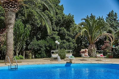 Villa am Meer mit privatem Pool