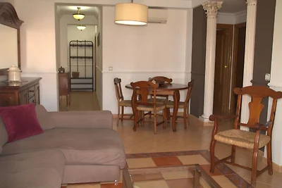 Wunderschöne Wohnung in Nerja mit Balkon