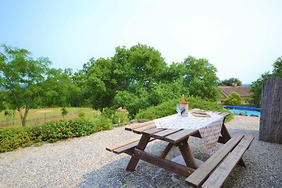 Casa vacanze a Largentière con piscina