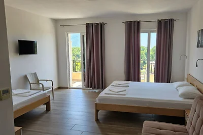 Villa Ponto - Studio Apartment With Terrace...