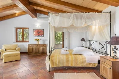Villa in Koromacno mit Barbecue und Wifi