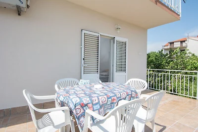 Charmant appartement in Seget Donji met...
