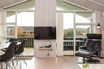 6 Personen Ferienhaus in Juelsminde-By Traum