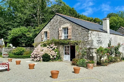 732-Les écuries du manoir de Menez Bihan
