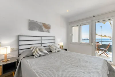 Hübsche Wohnung mit Balkon