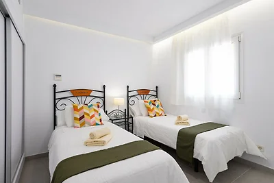 Apartment mit privater Terrasse und Meerblick