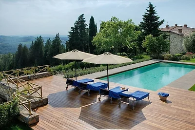 Appartamento a Panzano con piscina