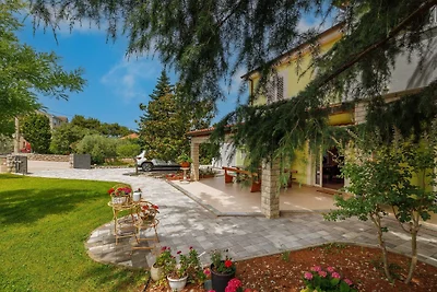 Wonderful Krk Island Stay: Shared Pool, Grill...