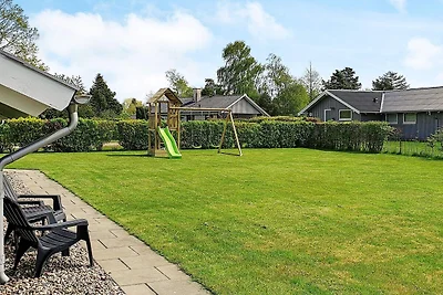 8 Personen Ferienhaus in Sydals