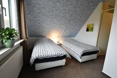 Moderna casa vacanze a Ooltgensplaat