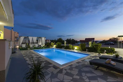 MY DALMATIA - Sea view Villa Brodarica