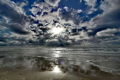 Luxus-Pool-Ruckzug -- By Traum...