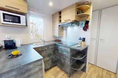 Mobilheim mit beheiztem Schwimmbad