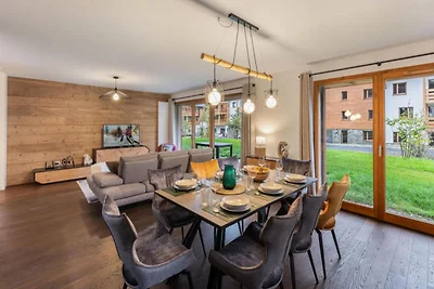 Silver Lodge Residence - B