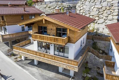 Chalet a Neukirchen vicino a piste & sauna