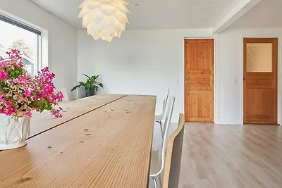6 Personen Ferienhaus in Nexø