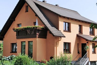 Schönes Haus im Thüringer Wald mit Balkon, Li...