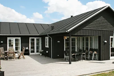 10 Personen Ferienhaus in Nysted-By Traum