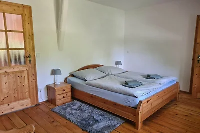 Schöne Wohnung in einem reetgedeckten...