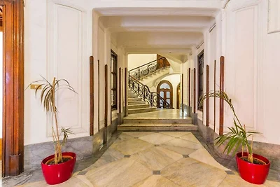 Piazza Amedeo Stijlvol appartement