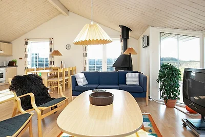 Moderne Oase in malerischem Lokken-By Traum