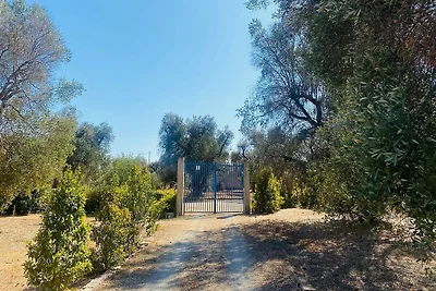 Geräumiges Ferienhaus in Francavilla mit Pool