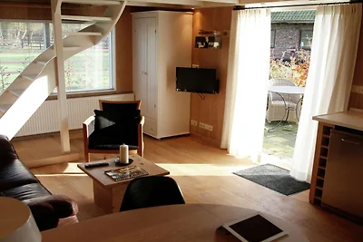 Accogliente casa estiva a Heiloo con terrazza