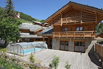 Schönes Chalet mit Sauna und privatem Pool