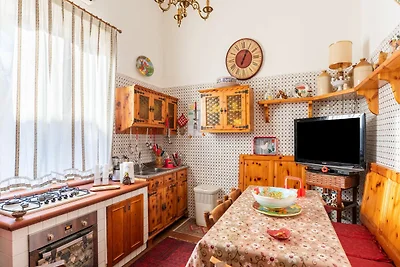 Casa vacanze ad Assoro con giardino