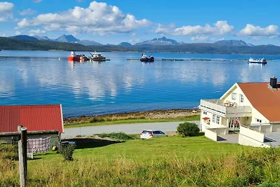6 persoons vakantie huis in Finnsnes-By Traum