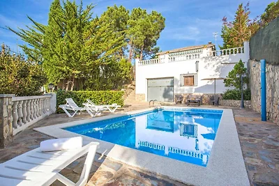 Villa in Strandnähe in Lloret de Mar