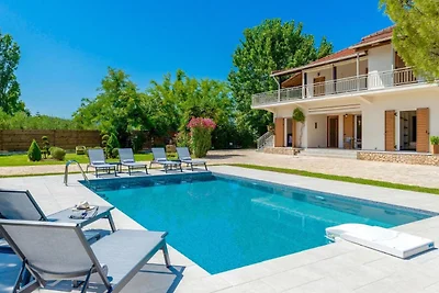 Villa panoramica a Pigadakia con piscina...