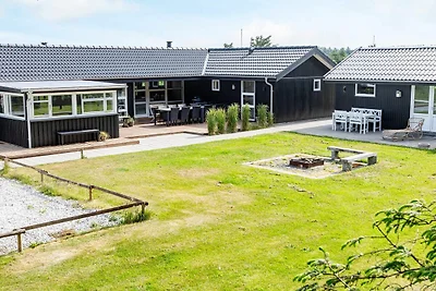 12 Personen Ferienhaus in Løkken