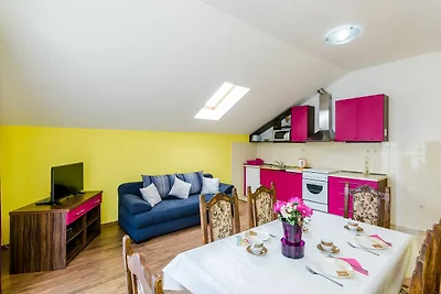 Apartments Mali Paradiso - Two Bedroom Apartm...