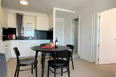 Wohnung in Nerja mit Meerblick und Pools