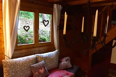 Chalet mit privater Sauna in Bousseviller