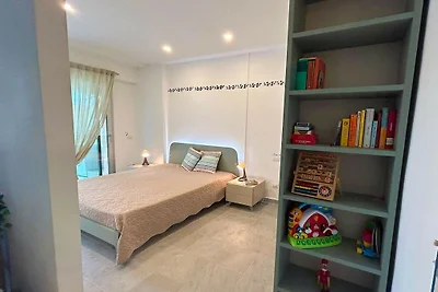 Di Betta South Sea Apartment