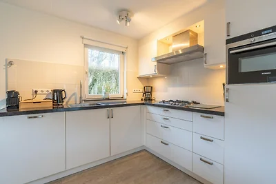 Charmante Villa in der Nähe von Meer und Wald