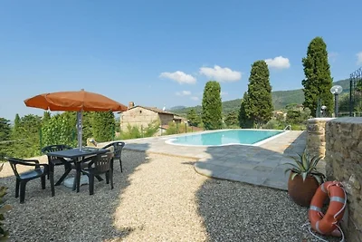 Villa a Cortona con piscina