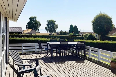 Gerestaureerd zomerhuis in Hejlsminde -- By T...