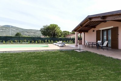 Brandneue Villa mit Swimmingpool in Spello
