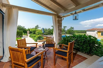 Ferienhaus in Porec mit Schwimmbecken