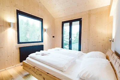 Chalet in Alpen nahe Skipisten mit Jacuzzi