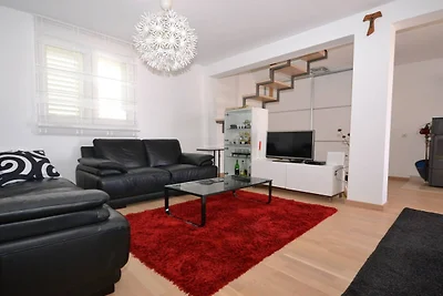 Marvelous Escape Bol Island Villa with Pool -...