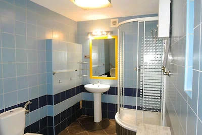 Ferienhaus in Sulomino mit Privatstrand