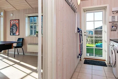 10 Personen Ferienhaus in Ansager-By Traum