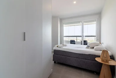 Apartment in Canet mit Terrasse und Meerblick