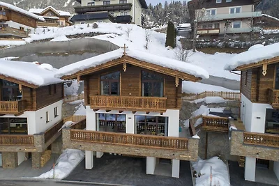 Alpine Chalet Retreat in Rossberg
